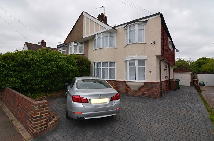 5 Bedroom Semi Detached House To Rent In Hurst Road, Sidcup, DA15