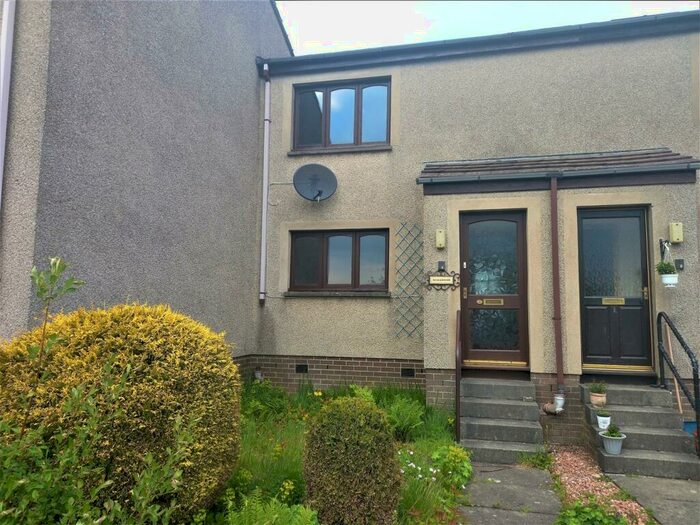 2 Bedroom Terraced House To Rent In Kirkland Court, Kinross, KY13