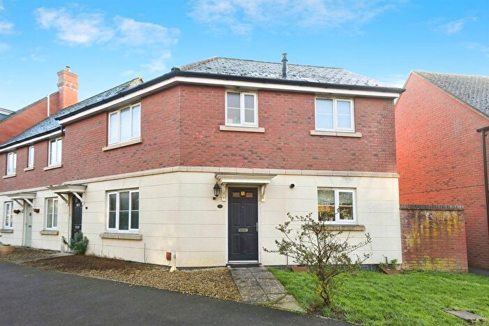 1 Bedroom Maisonette For Sale In Chastleton Road, Swindon, SN25