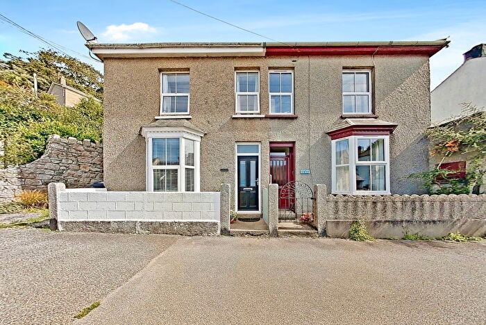 3 Bedroom Semi-detached House For Sale In Penhellaz Road, Helston, Cornwall, TR13