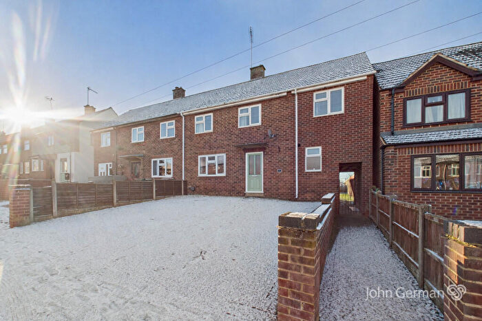 3 Bedroom Semi Detached House For Sale In Springfield Road, Repton, DE65