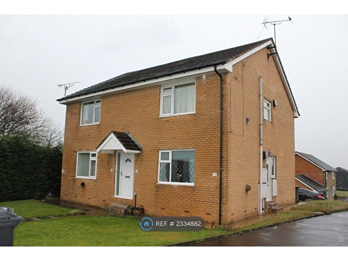 1 Bedroom Flat To Rent In Tyersal Crescent, Bradford, BD4