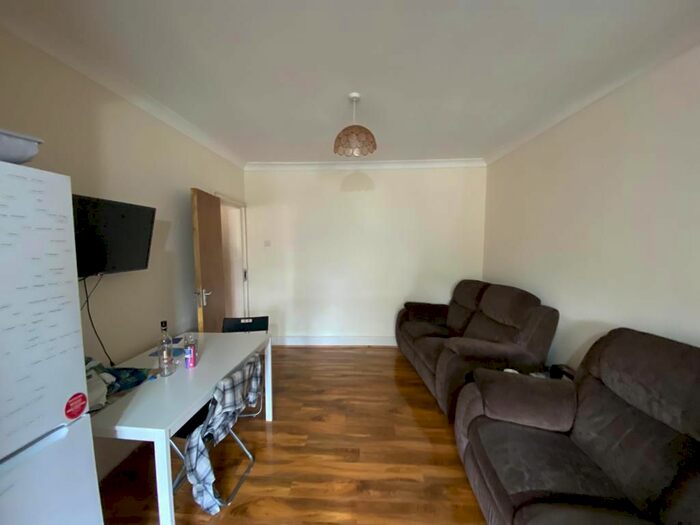 5 Bedroom Property To Rent In Upper Shaftesbury Avenue, Southampton, SO17