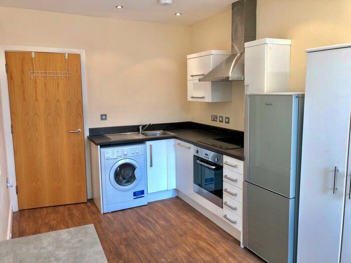 Apartment To Rent In Bradshaw House, Leicester, LE1