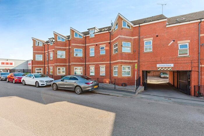 2 Bedroom Apartment For Sale In Shakleton Road, Coventry, CV5