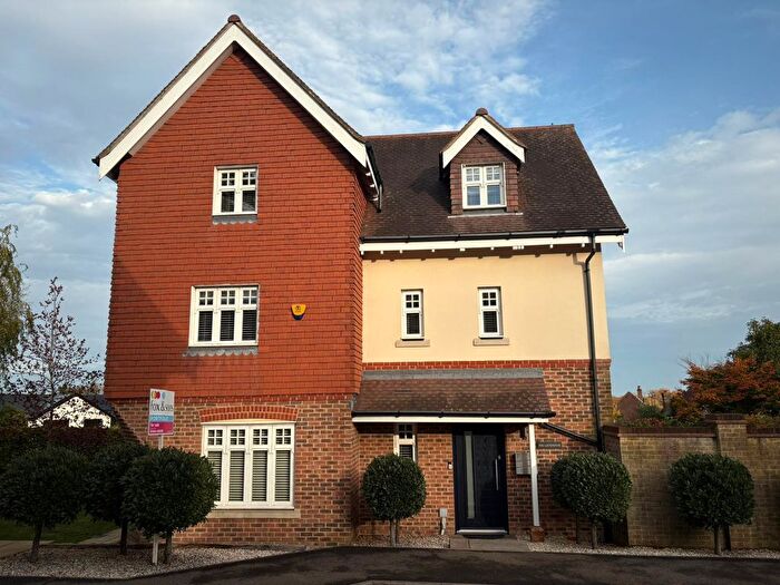 4 Bedroom Detached House For Sale In St. Pauls On The Green, Haywards Heath, RH16