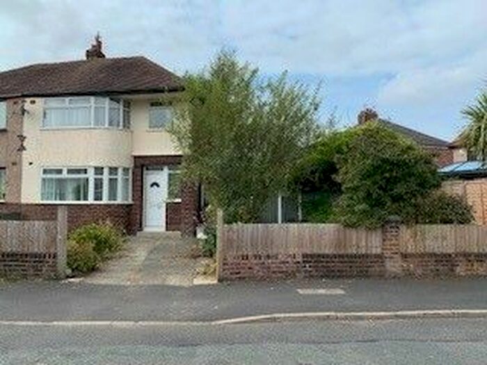 Houses to rent in Rainhill, Merseyside