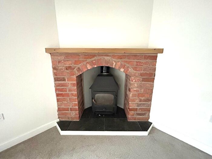 2 Bedroom Cottage To Rent In Daisy Bank Crescent, Audlem, CW3