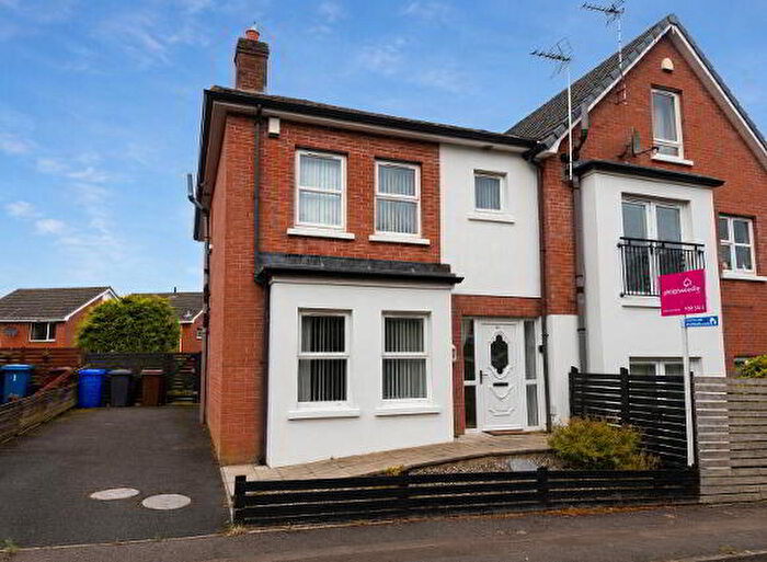 3 Bedroom Detached House For Sale In A Glenbeg Court, Coleraine, BT52