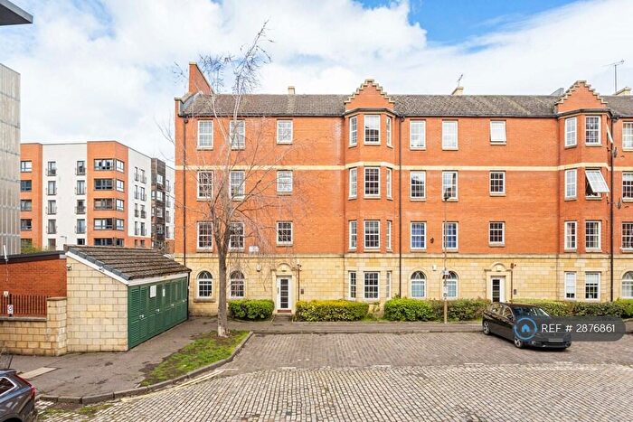 2 Bedroom Flat To Rent In Fox St, Edinburgh, EH6