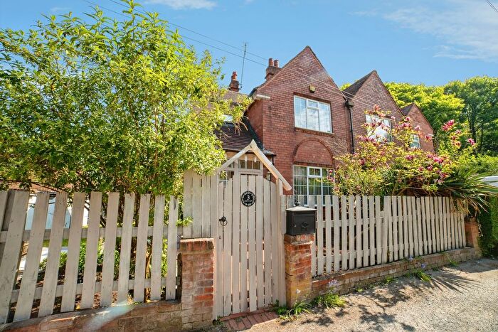 2 Bedroom Semi-detached House For Sale In Debdale Gate, Mansfield Woodhouse, Mansfield, Nottinghamshire, NG19