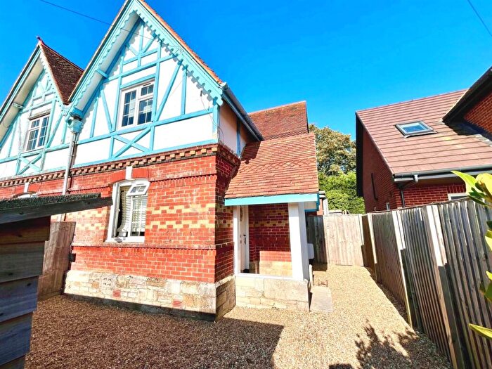 2 Bedroom Semi-Detached House For Sale In Old Road, East Cowes, PO32