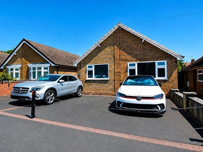 2 Bedroom Detached Bungalow For Sale In Bolton Street, Swanwick, Alfreton, DE55