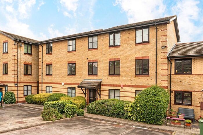 1 Bedroom Flat For Sale In Foxwell Mews, Brockley, SE4