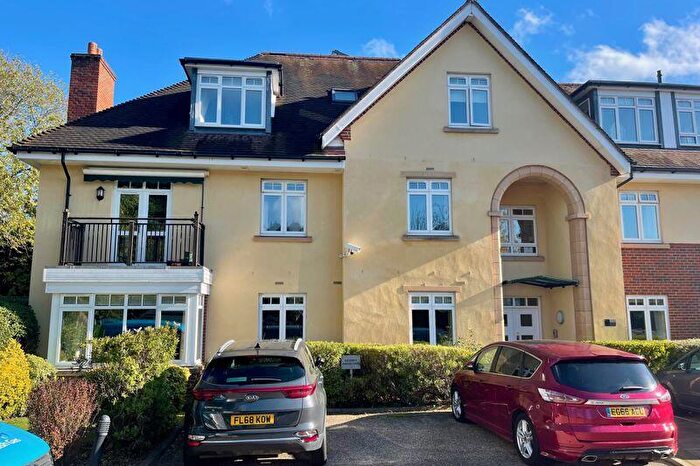 2 Bedroom Flat For Sale In Church Road, Esher, KT10