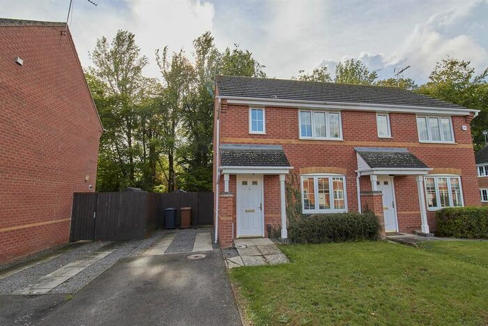 3 Bedroom Property To Rent In Welbeck Avenue, Burbage, Hinckley, LE10