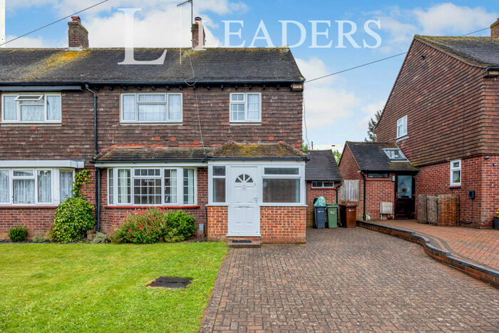 3 Bedroom Semi-Detached House To Rent In Lime Grove, Guildford, GU1