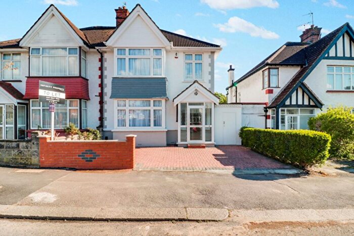 4 Bedroom Semi-Detached House To Rent In Stapleford Road, Wembley, HA0