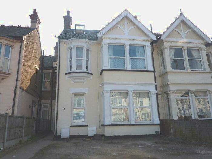 Studio To Rent In Anerley Road, Westcliff-On-Sea, SS0