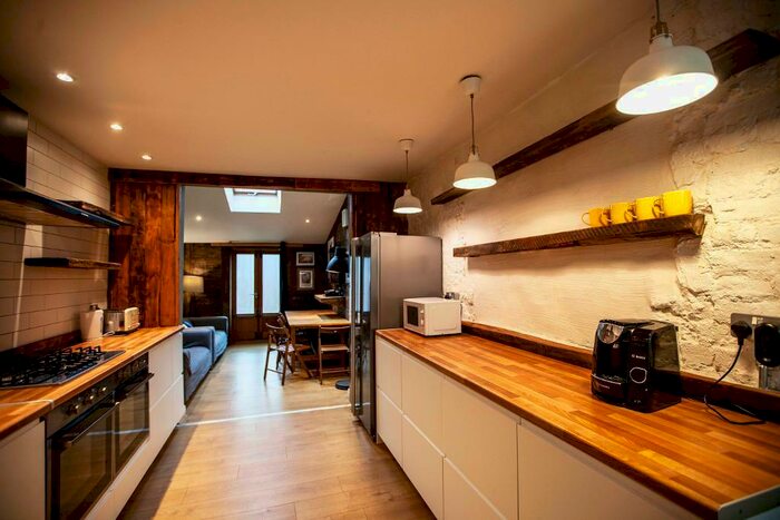 7 Bedroom Semi-Detached House To Rent In Lorne Road, Manchester, M14