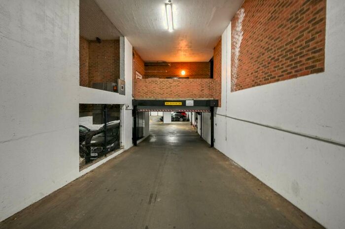 Garage / Parking To Rent In Charter Quay, Kingston, Kingston Upon Thames, KT1