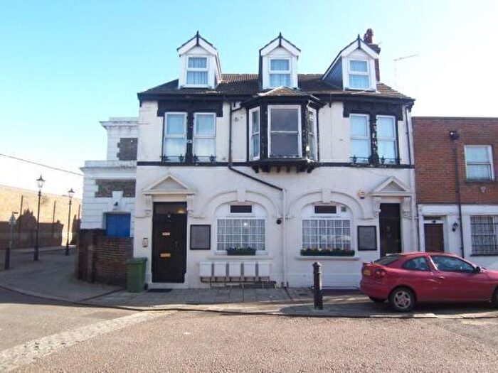 6 Bedroom House For Sale In West Street, Blue Town, Sheerness, ME12