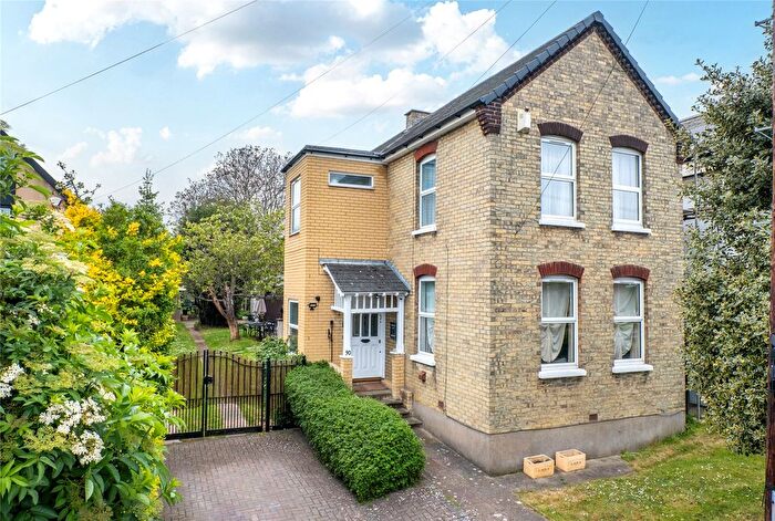 3 Bedroom Detached House For Sale In Mount Road, Rochester, Kent, ME1