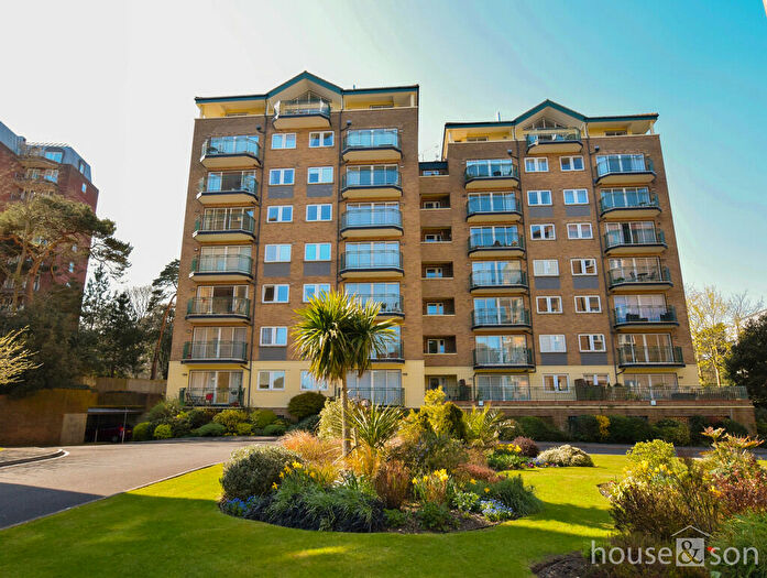 3 Bedroom Apartment To Rent In Keverstone Court, Manor Road, BH1