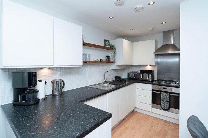 2 Bedroom Flat For Sale In Dodd Road, Watford, Hertfordshire, WD24