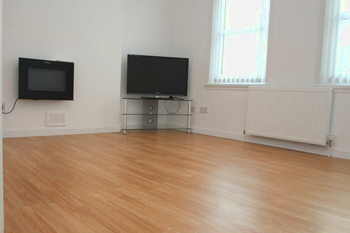 1 Bedroom Flat To Rent In Polmaise Avenue, Stirling, FK7