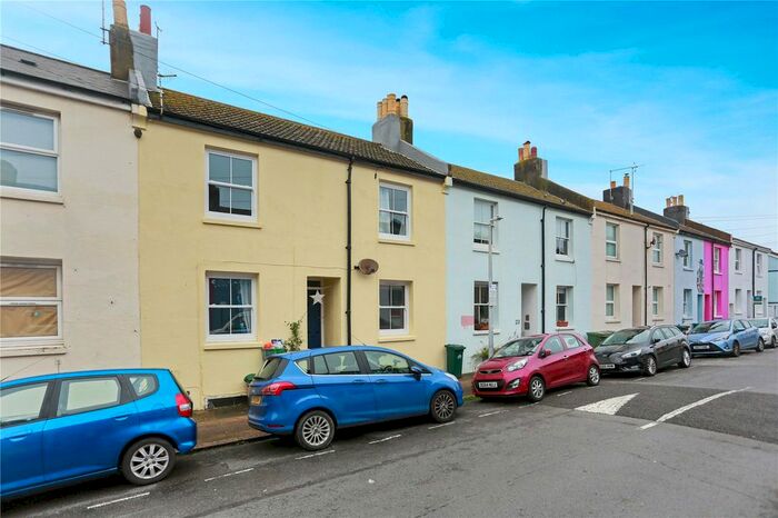 2 Bedroom Maisonette To Rent In Grove Street, Brighton, East Sussex, BN2