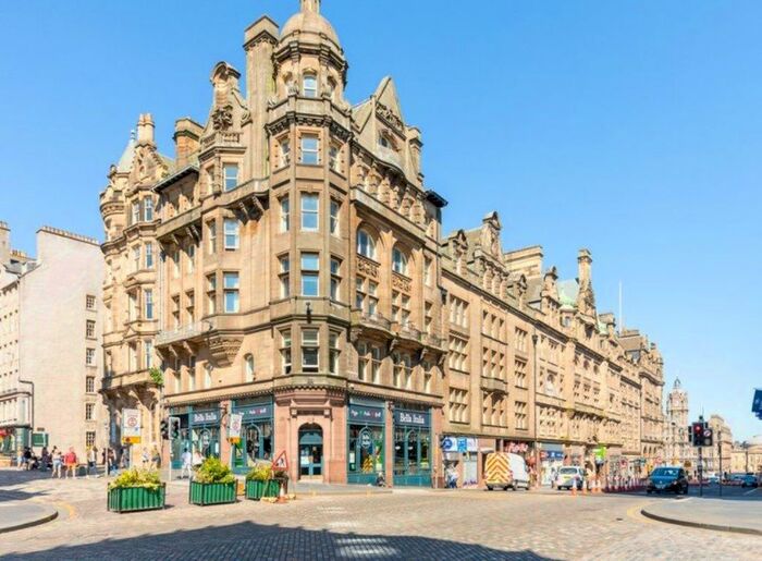 2 Bedroom Flat To Rent In North Bridge, Edinburgh EH1