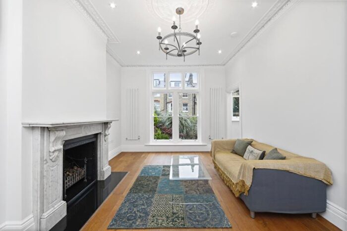 1 Bedroom Flat To Rent In Carlingford Road, Hampstead, NW3