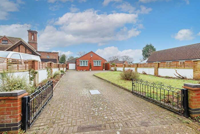 3 Bedroom Detached Bungalow For Sale In Hedgerow Bungalow, New Road, Fritton, Great Yarmouth, Norfolk, NR31