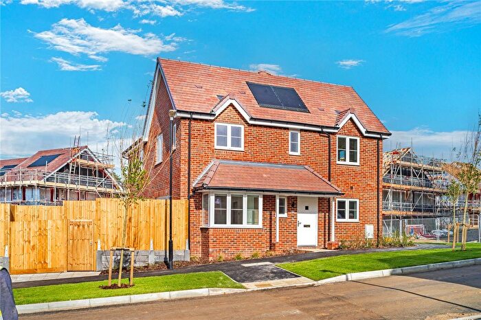 4 Bedroom Semi-Detached House To Rent In Potter Street, St. Leonards-On-Sea, East Sussex, TN37