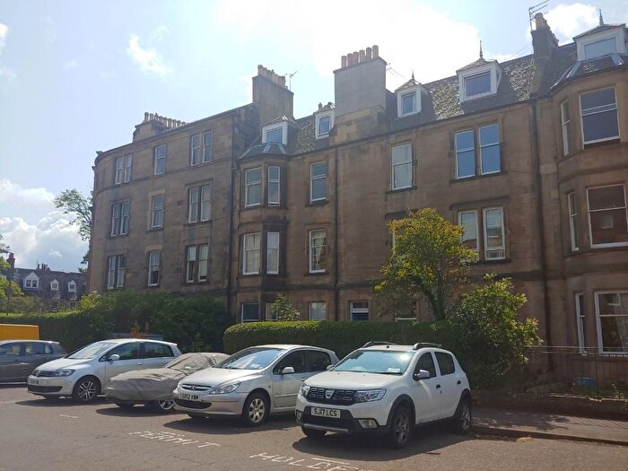 5 Bedroom Flat To Rent In Maxwell Street, Edinburgh, EH10