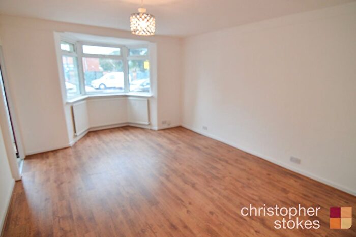 3 Bedroom Semi-Detached House To Rent In Green Street, Enfield, Greater London, EN3