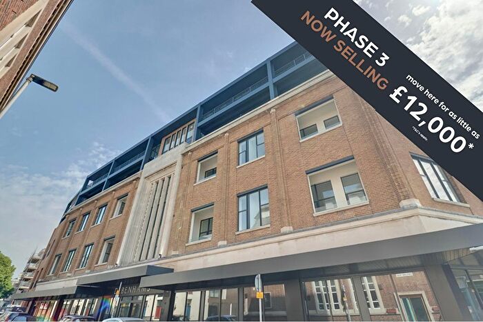 2 Bedroom Flat For Sale In Palmerston Road, Southsea, PO5
