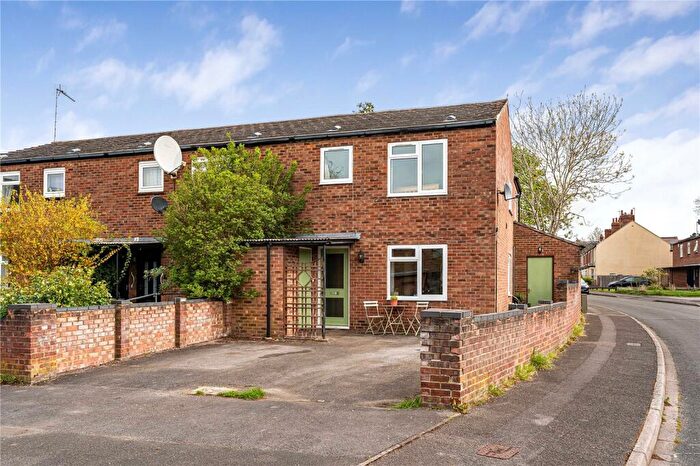 4 Bedroom Semi Detached House For Sale In Edmund Road, Oxford., OX4