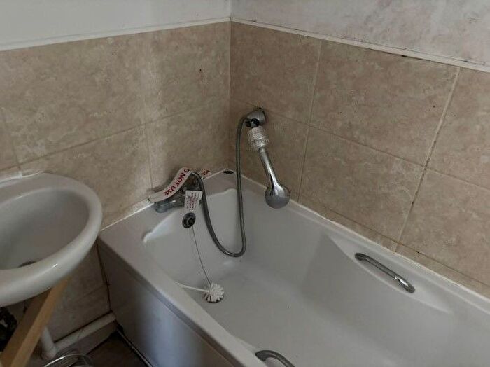 1 Bedroom Flat For Sale In Flat, Alhambra Road, Southsea, City Of Portsmouth, PO4