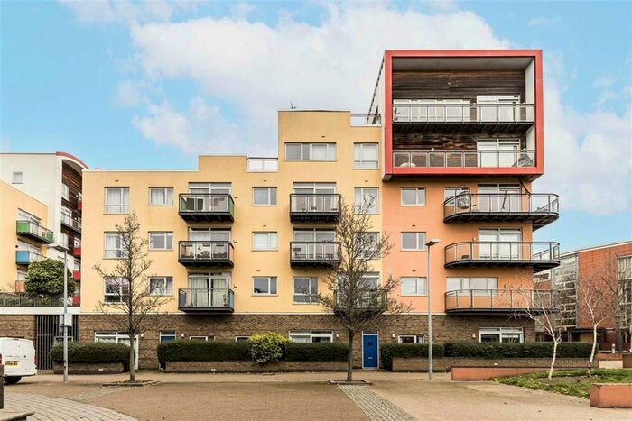 2 Bedroom Flat To Rent In Greenroof Way, London, SE10