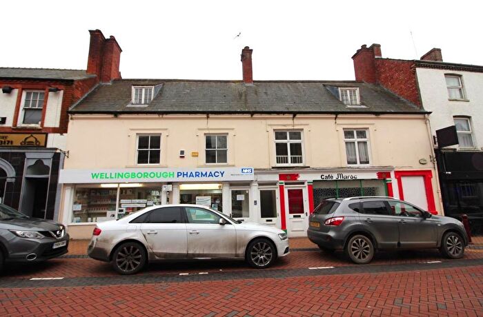 1 Bedroom Flat To Rent In Cambridge Street, Wellingborough, NN8