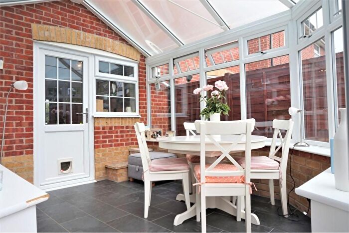 1 Bedroom Terraced House For Sale In Ludlow Close, Newbury, RG14