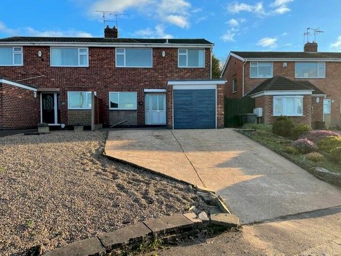 Semi-Detached House To Rent In Russley, Bramcote NG9