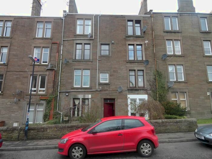 1 Bedroom Flat To Rent In Taylors Lane, Dundee, DD2
