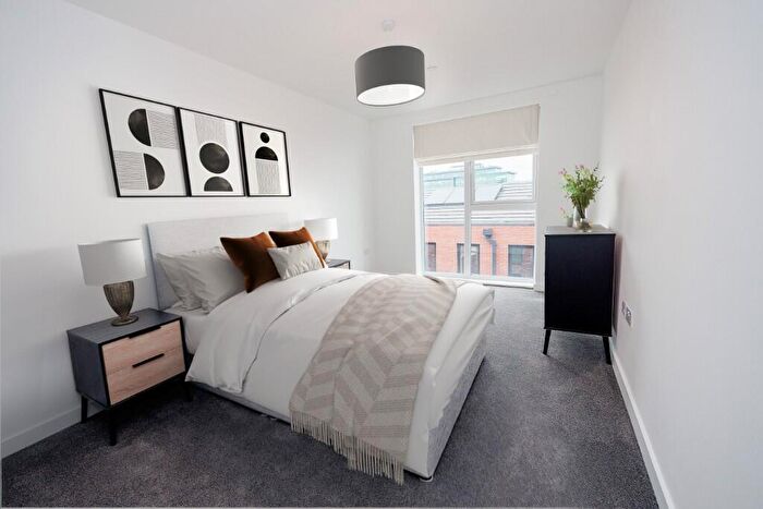 1 Bedroom Apartment To Rent In Central Street, Bolton, Greater Manchester, BL1