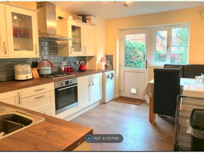 2 Bedroom Semi-Detached House To Rent In Isaacson Drive, Milton Keynes, MK7