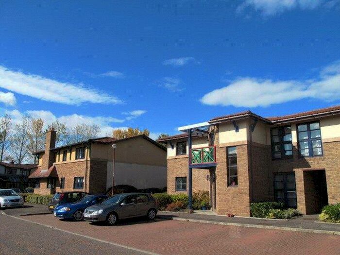 2 Bedroom Flat To Rent In (Md) West Werberside, Edinburgh, EH4