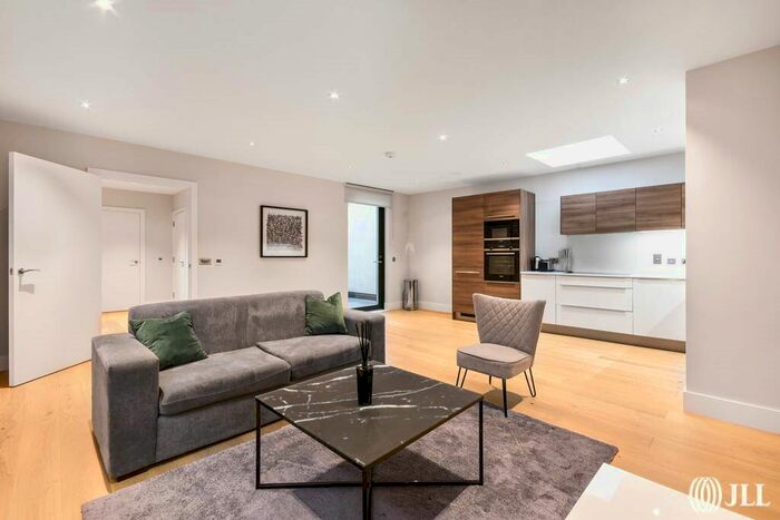 2 Bedroom Flat To Rent In Patcham Terrace, London, SW8