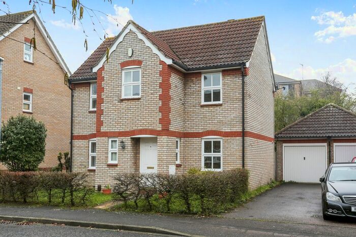 3 Bedroom Property To Rent In College Fields, Woodhead Drive, CB4